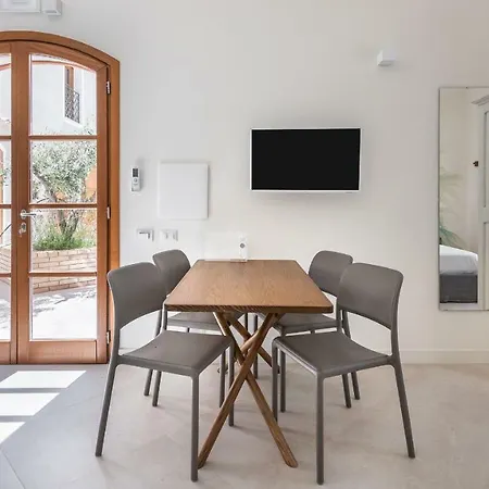 Italianway - Della Meridiana Pula